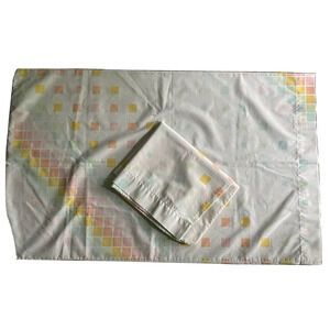 JP Stevens Vintage 32" x 20" Pillowcases Set of 2 Colorful Ombre Blocks Made USA